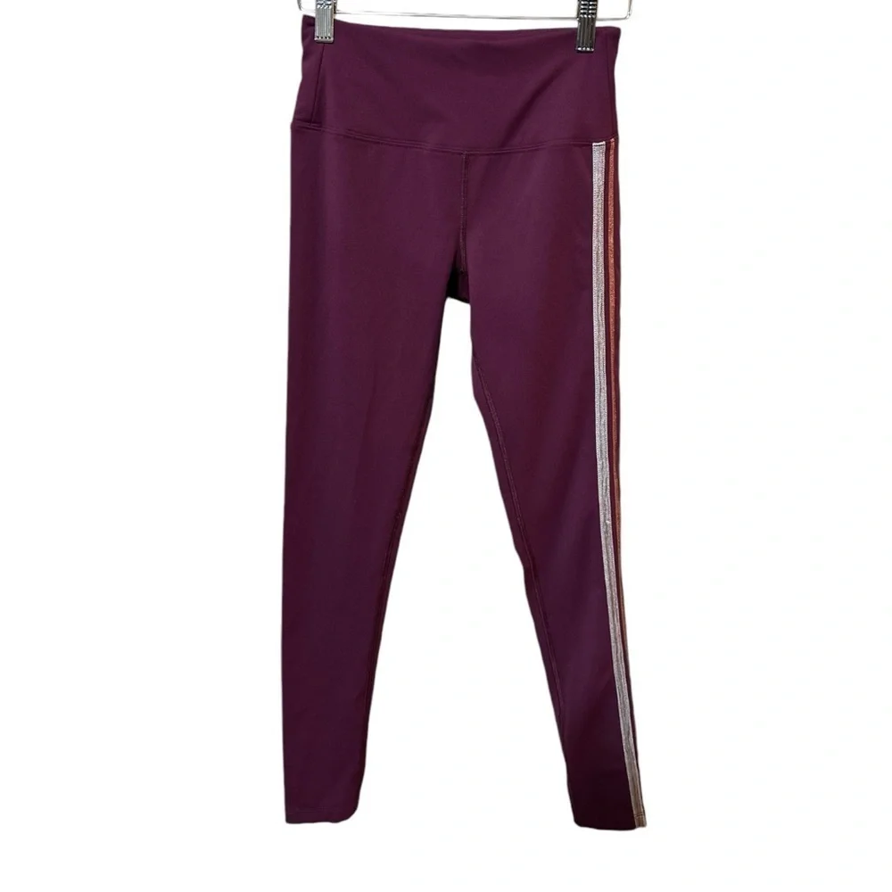 EUC - Free People Movement - Freestyle High Rise Leggings - Size XS - Rare Wine